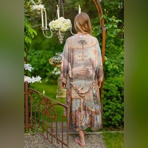 ⭐️Market of Stars⭐️ Imaginarium Full-Length Opera Boho Robe Kimono Vintage Art